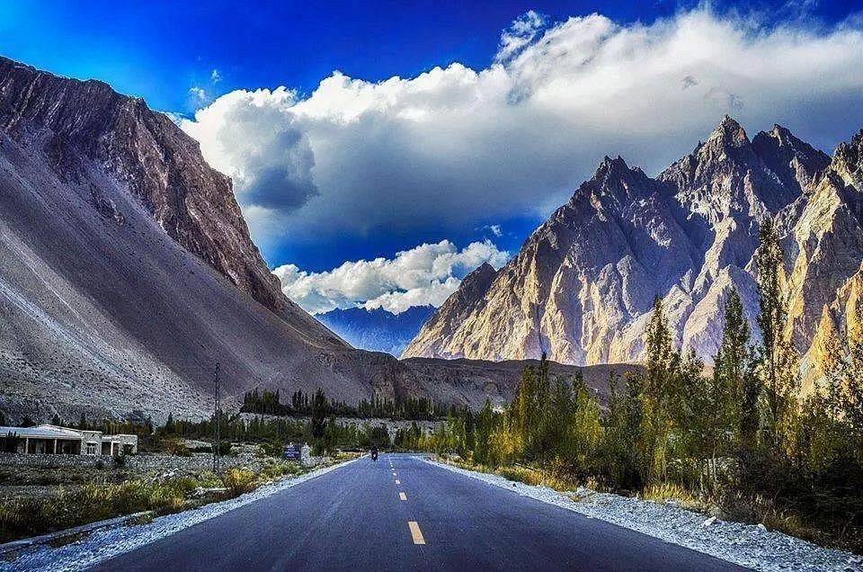 Hunza Valley road trip